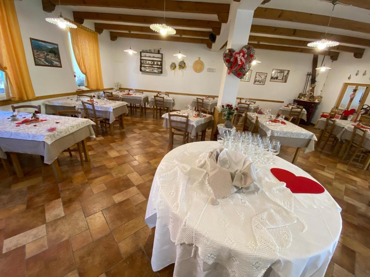 Al Castello Hotel Artegna Bagian luar foto