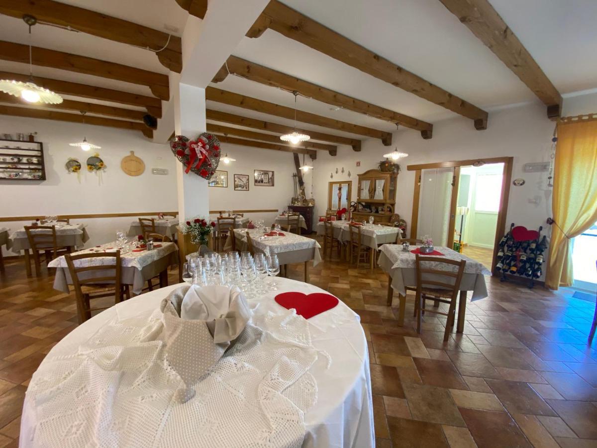 Al Castello Hotel Artegna Bagian luar foto