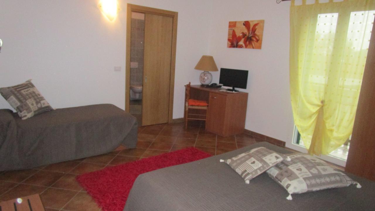 Al Castello Hotel Artegna Ruang foto